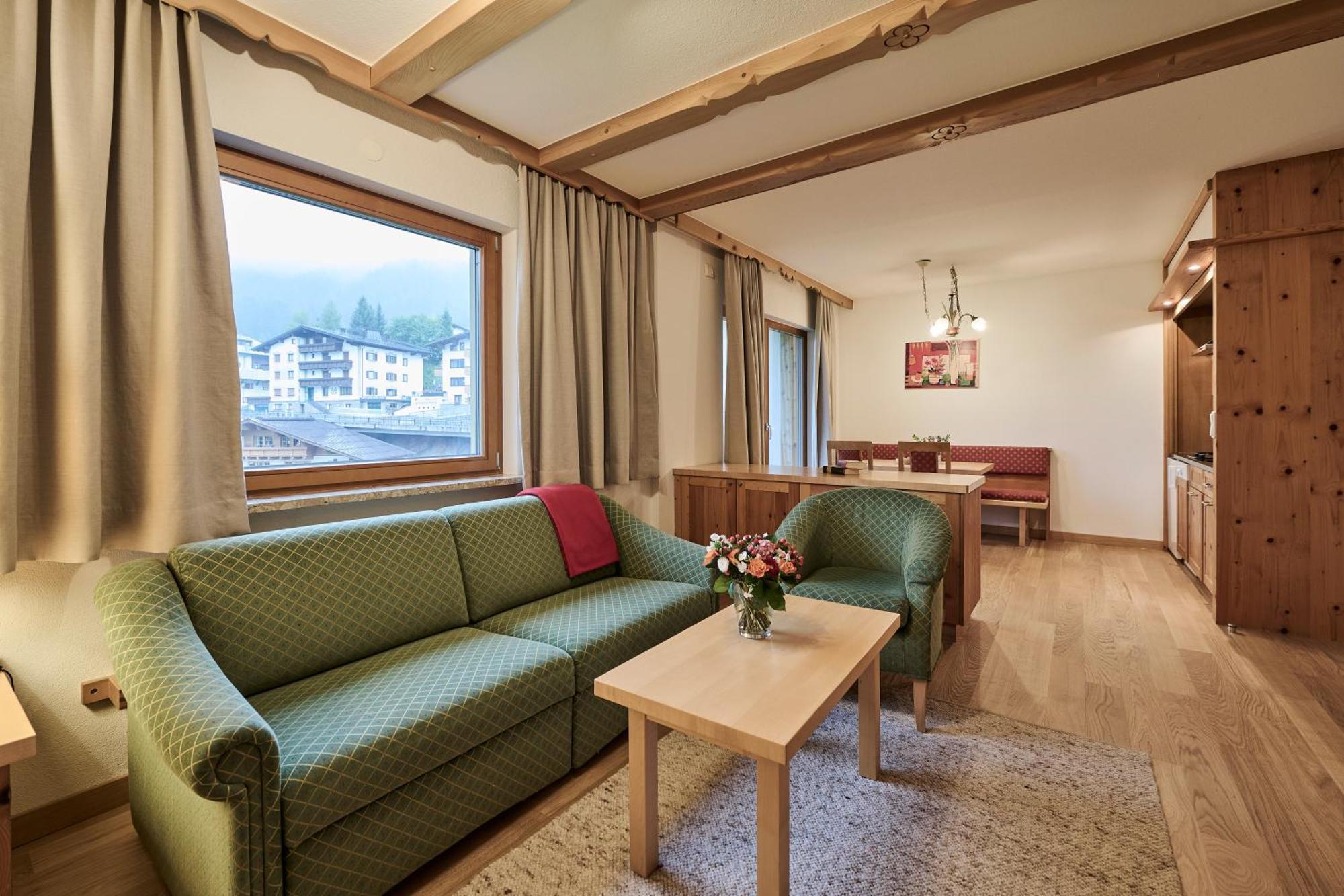 Hotel Austria Lech am Arlberg Rum bild