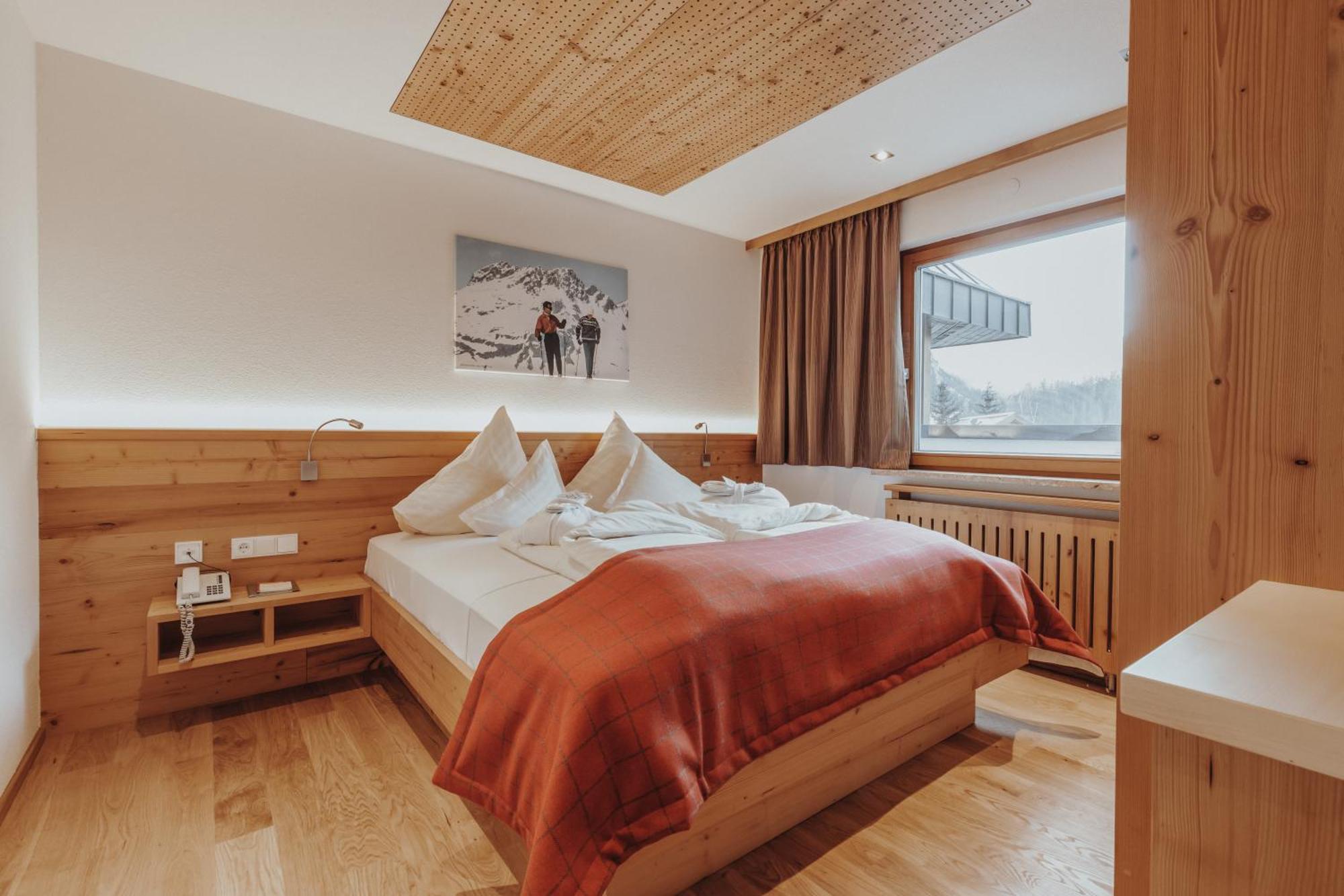 Hotel Austria Lech am Arlberg Rum bild